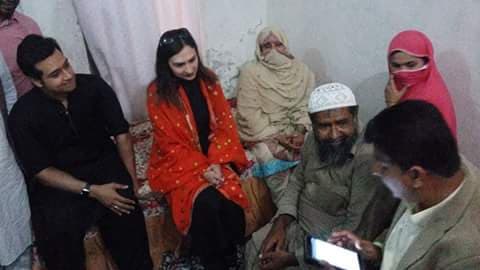 Community visit and interview with local family